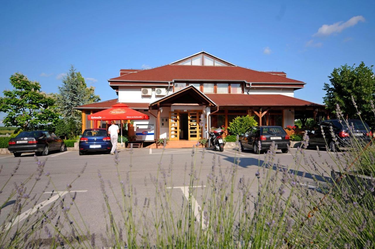 Hotel Plitvicka Vrela Grabovac  Exteriér fotografie